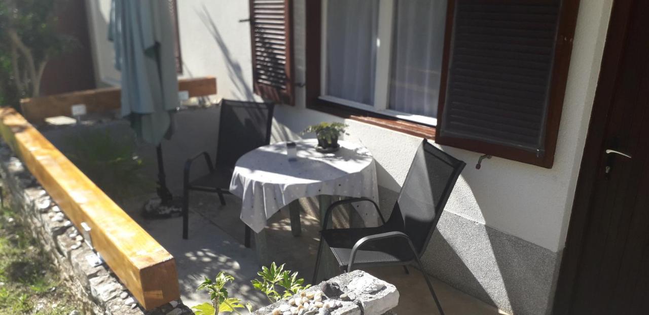 Apartments Villa Anton Porec Esterno foto